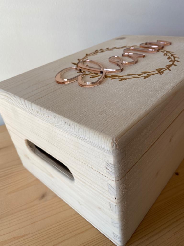 Caja de madera 5 con tapa 32x23,9x14,4cm - CajasPack