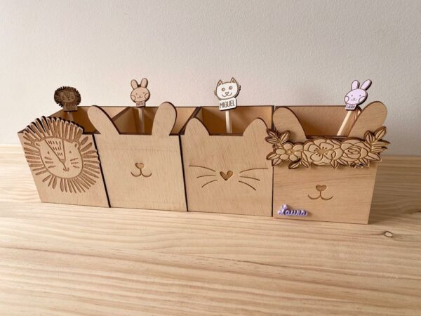 Porta lápices animales madera