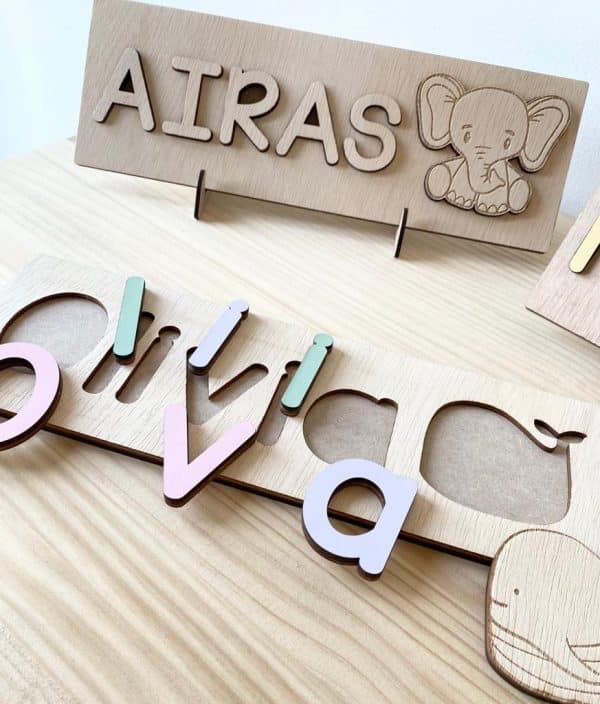 Puzzle rosas, malvas y verdes. - Imagen 3